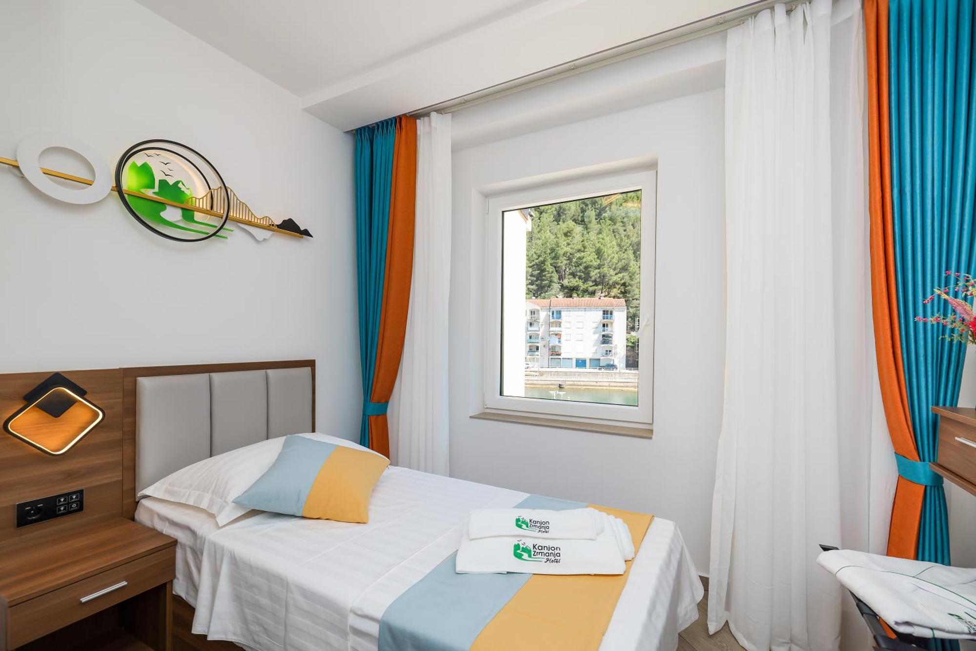 Hotel Kanjon Zrmanje Obrovac Exterior photo